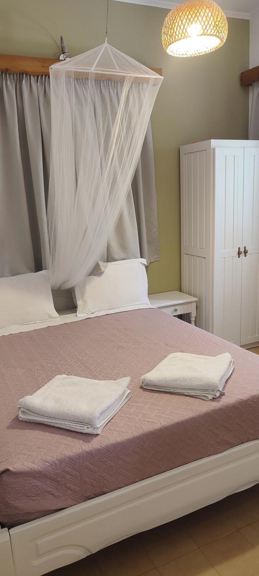 Krinelos Rooms Skala Eresou Dış mekan fotoğraf